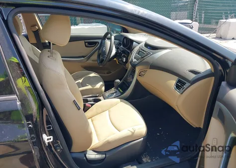 2013 Hyundai Elantra Gls z USA, uszkodzony, nr VIN KMHDH4AE3DU646610